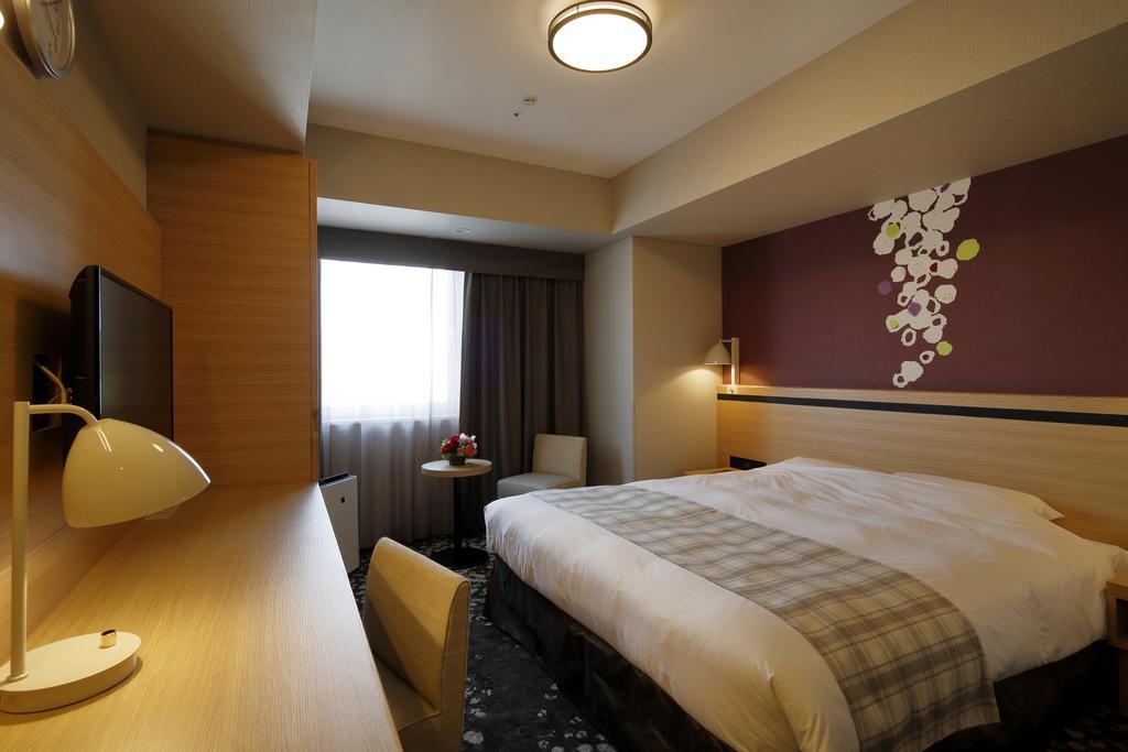 Hotel Monte Hermana Fukuoka Фукуока Екстер'єр фото